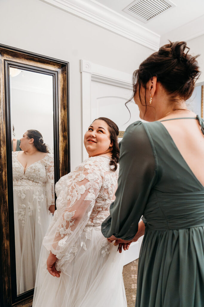 wedding getting ready photos