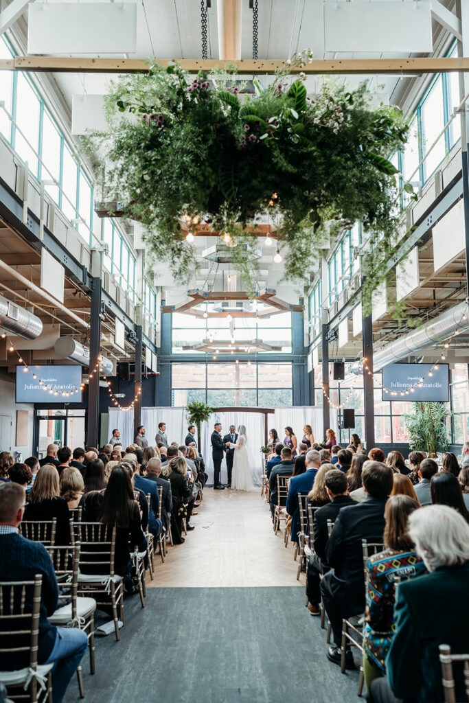 timeless photos for weddings