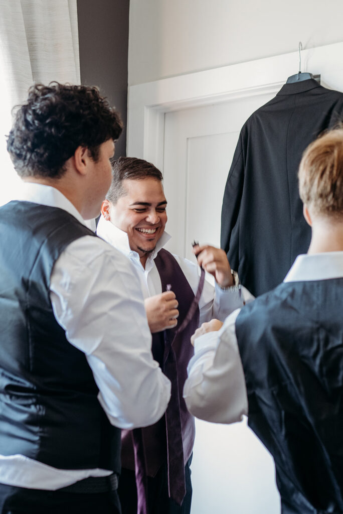 wedding getting ready photos